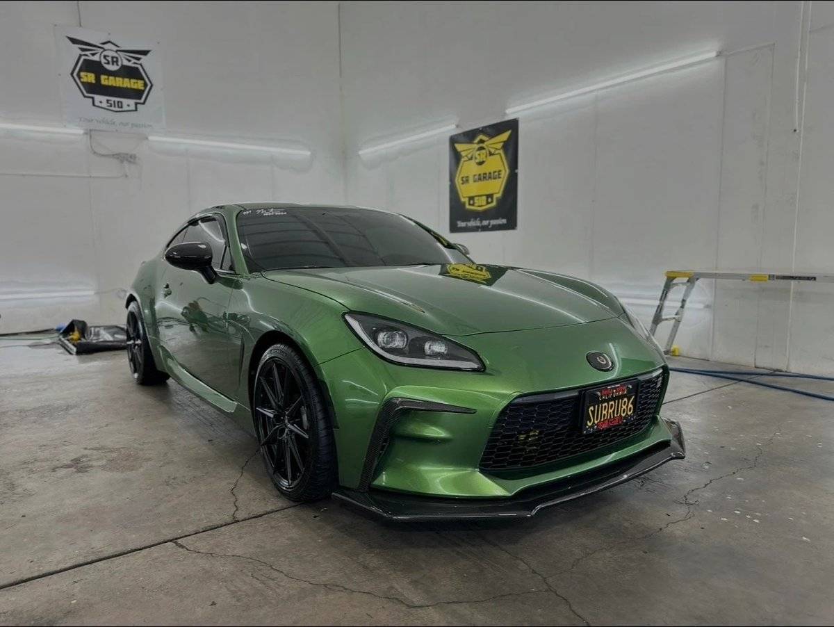 GR86 finished in the SR Garage bay